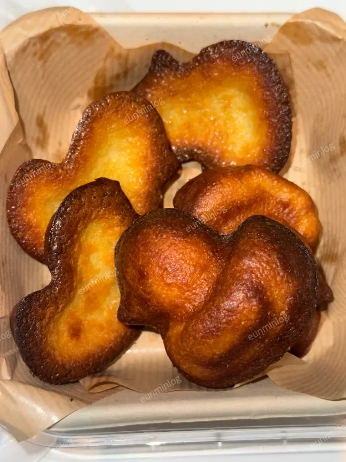 莫兰站 小拉温 咖啡馆 小鸭造型黄油年糕