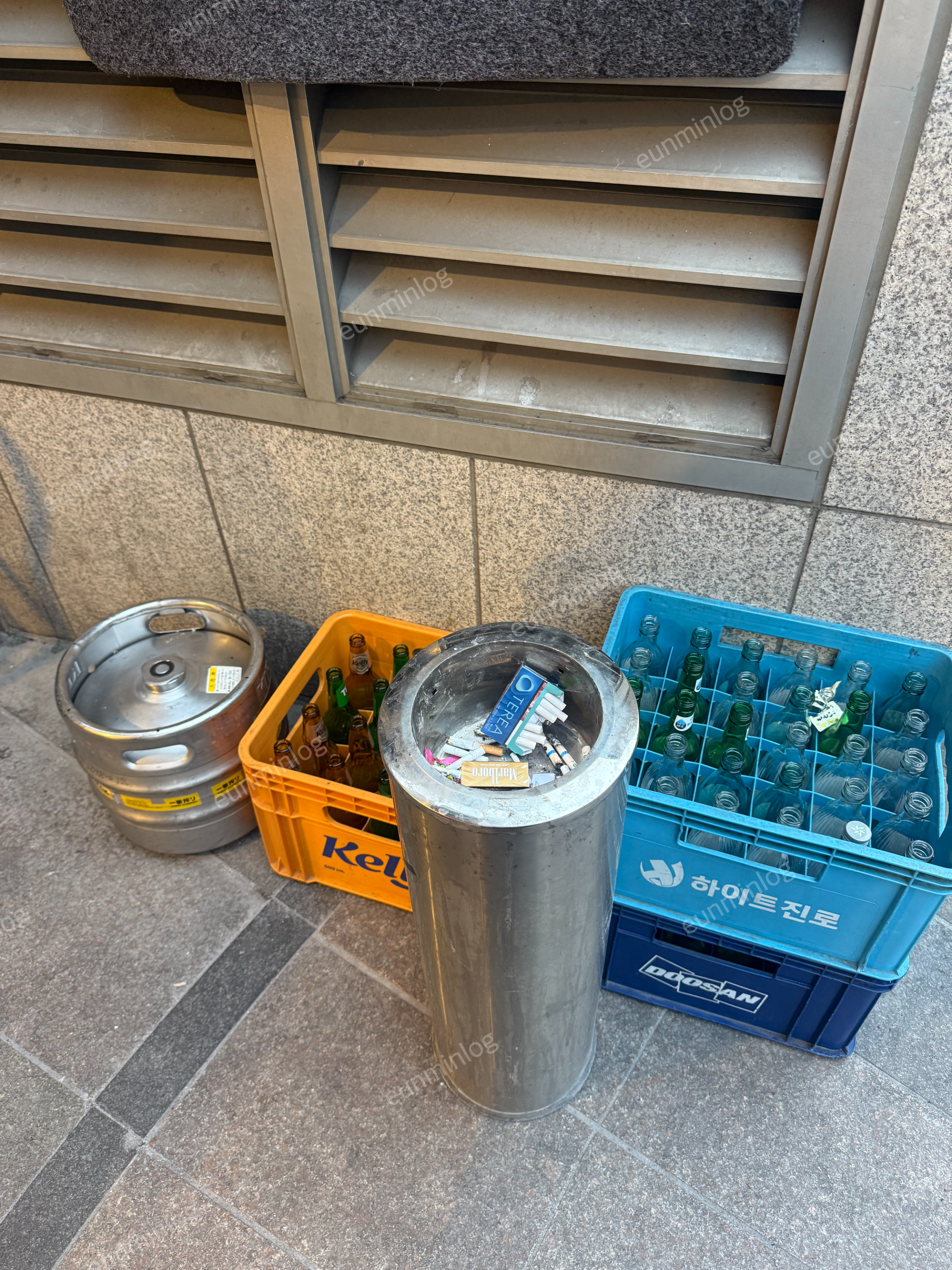 伊家羊肉串 吸烟区