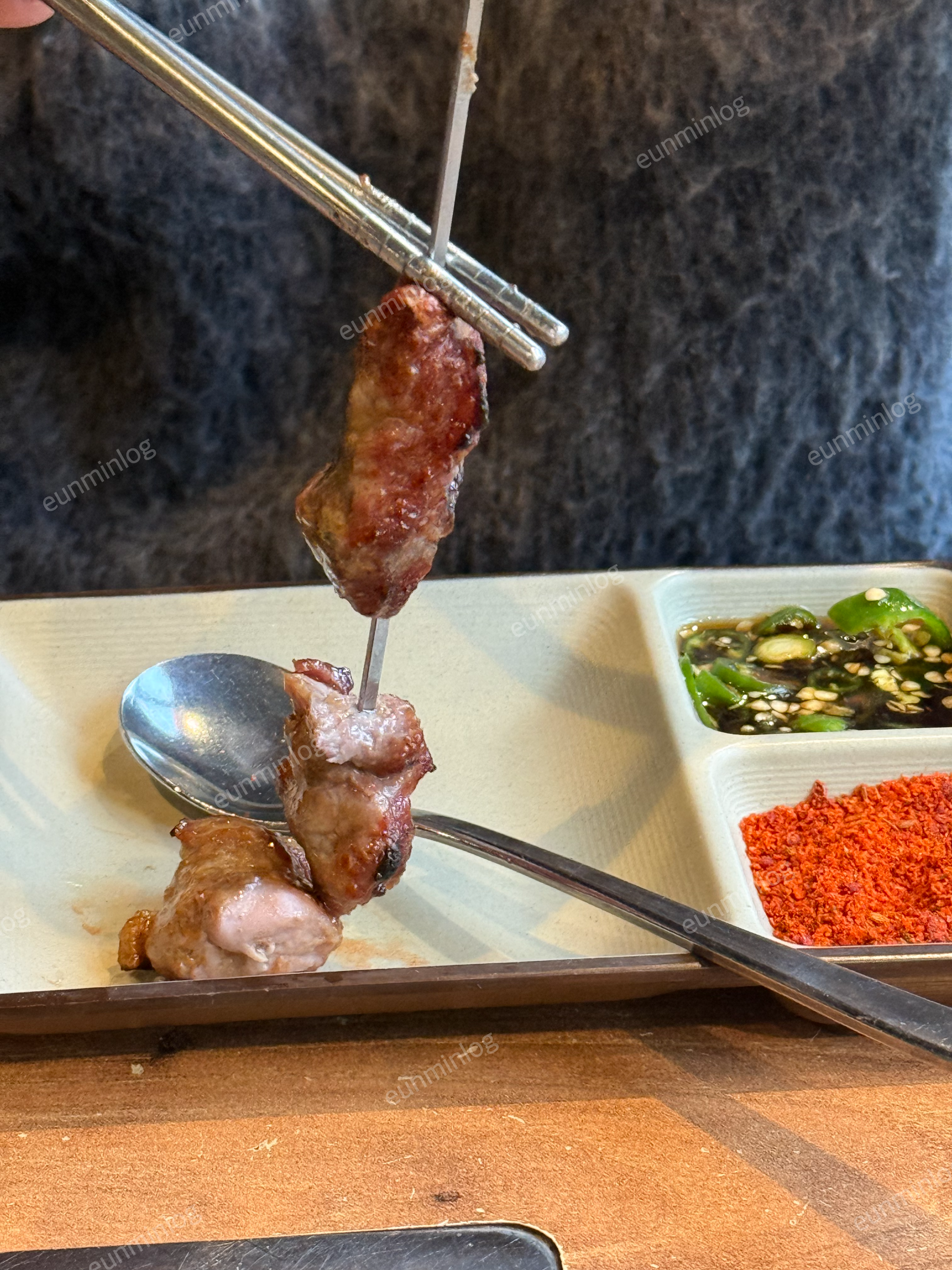 伊家羊肉串 生菜酱汁