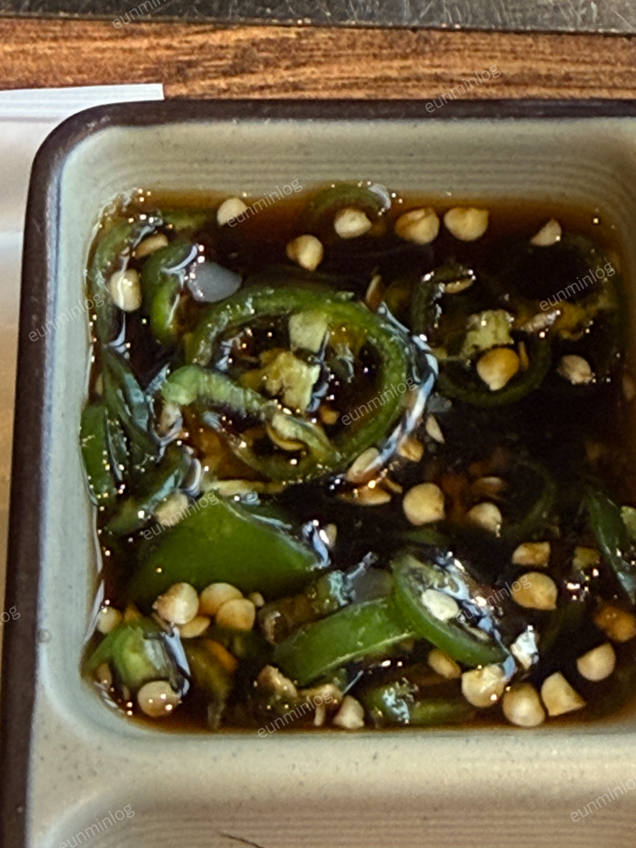 伊家羊肉串 生菜酱汁