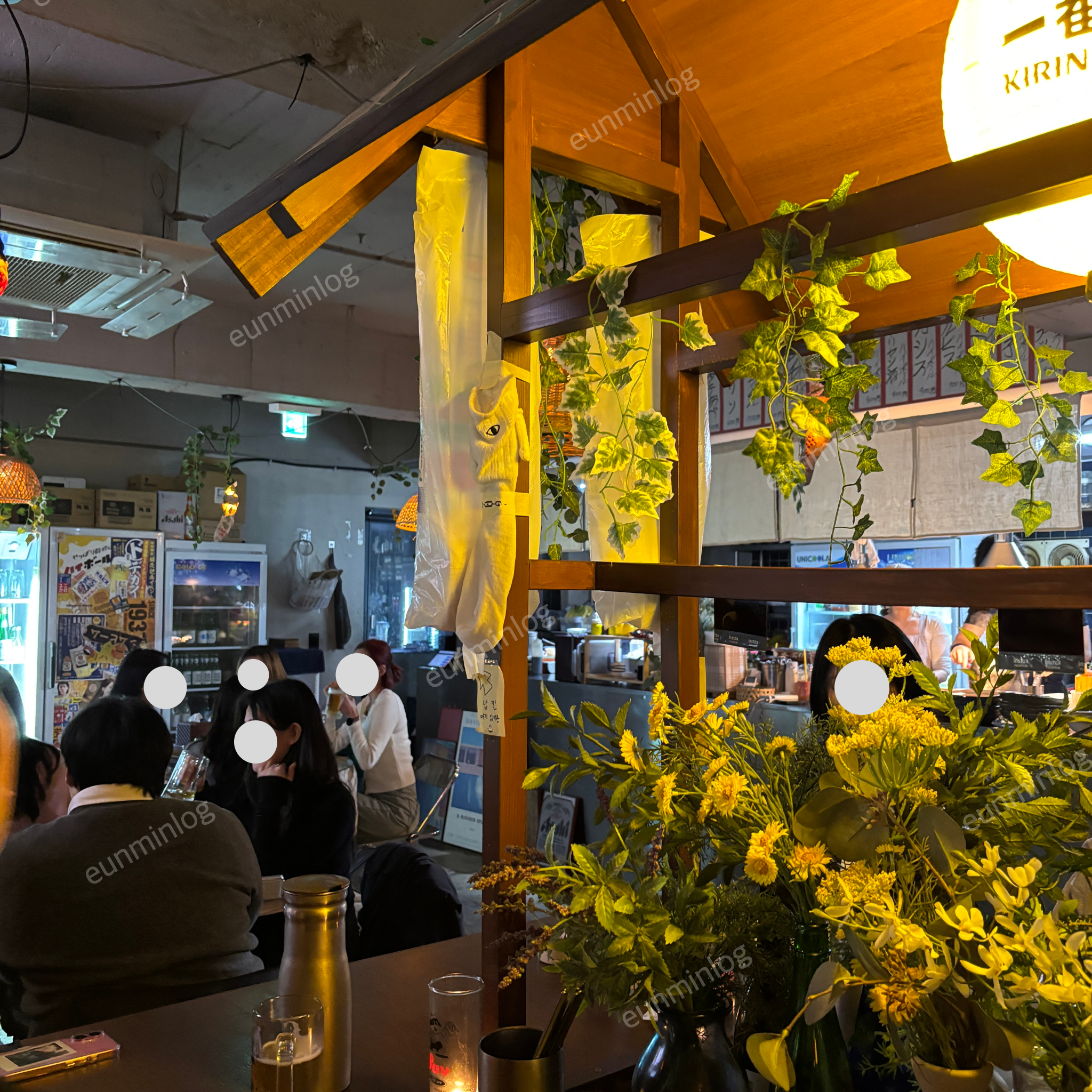 莫兰 居酒屋(日本式小酒馆)美食 非主流 店内 全景