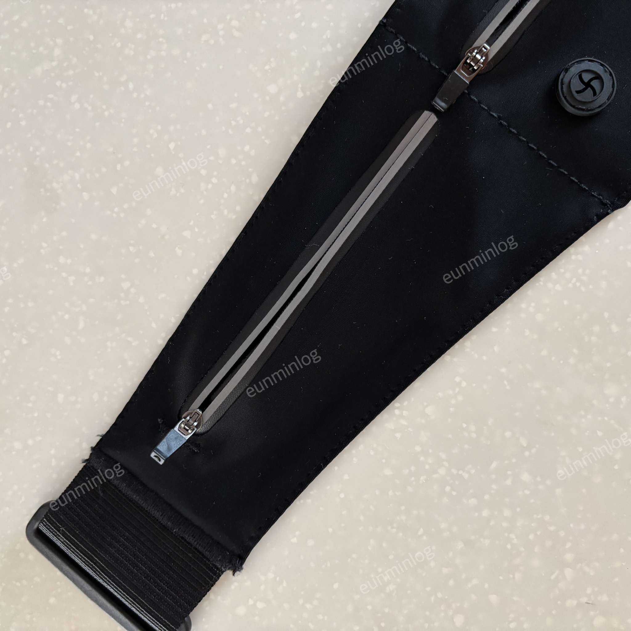 런코어 러닝벨트 보조 수납 공간