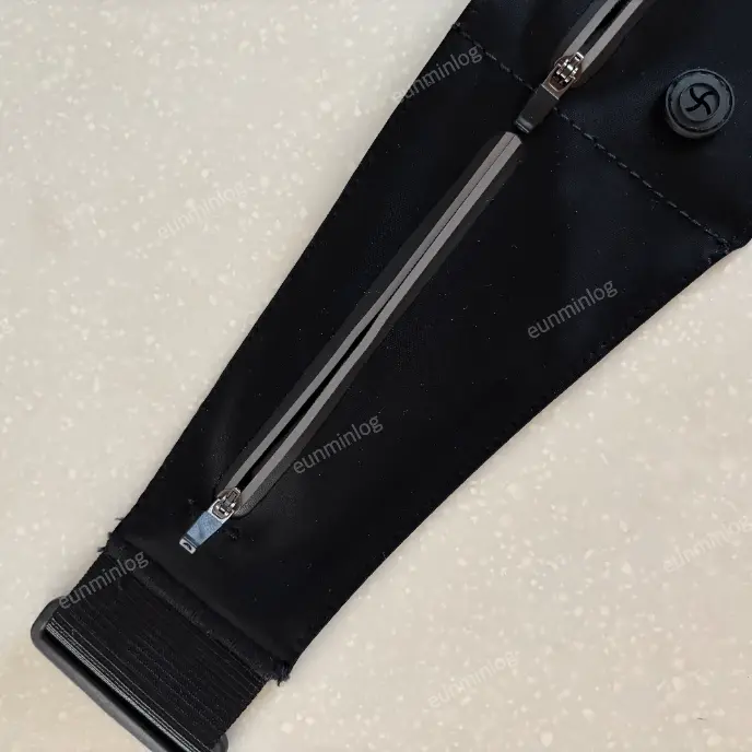 런코어 러닝벨트 보조 수납 공간