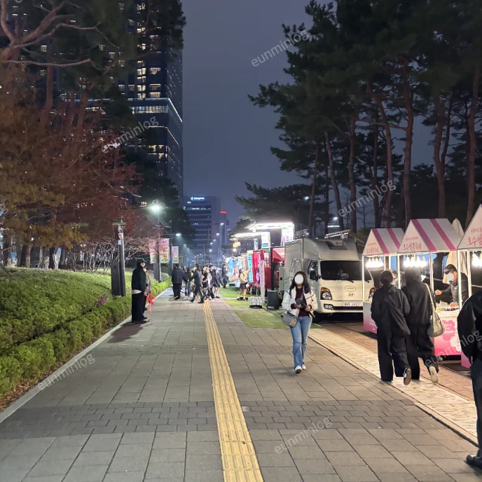 서울 잠실 벚꽃 명소 | 석촌 호수 공원 축제