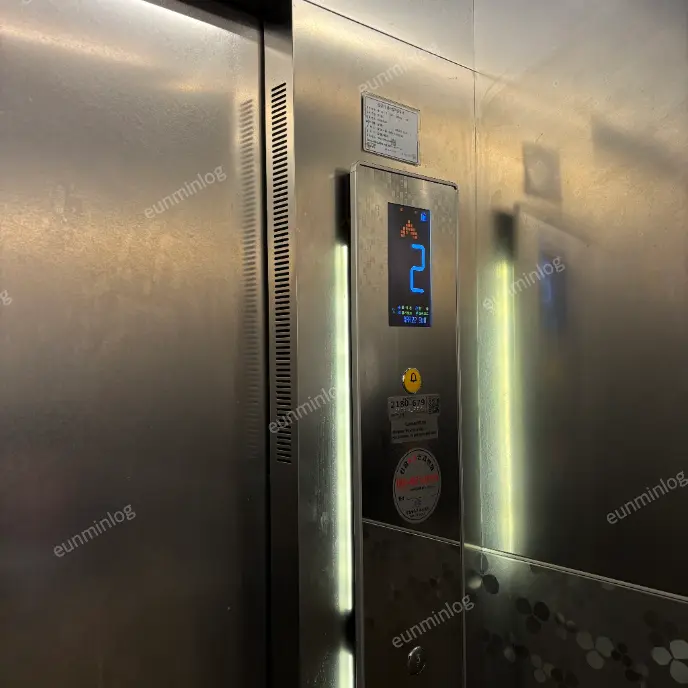 Coffee Bean 水原松竹DT店電梯