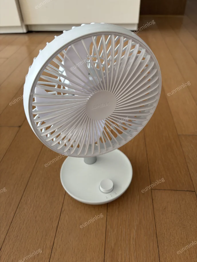 루메나 FAN STAND 3Z 무선 탁상용 선풍기 외관