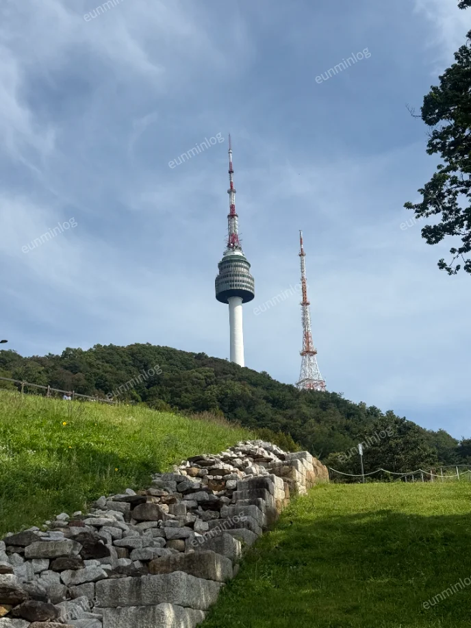 남산공원에서 바라본 N서울타워
