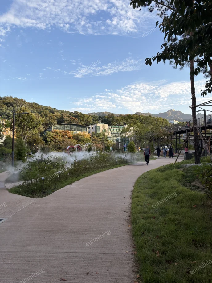 관악산이 보이는 낙성대공원 가는 길